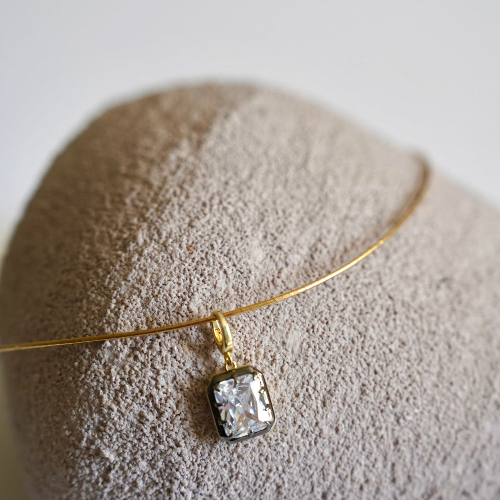 Lola Emerald Choker