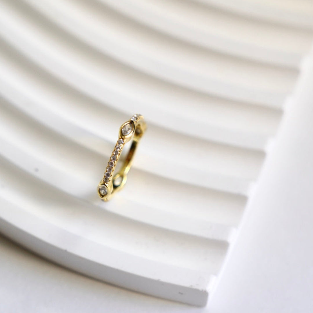 Nina Slim Ring